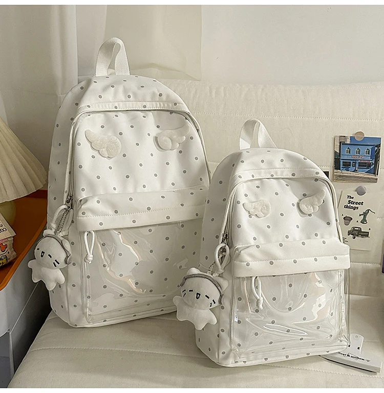 Niedlicher Rucksack im Cartoon-Stil Skanto