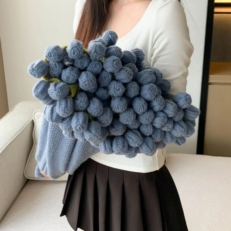 Strickpullover mit Blumendesign Skanto