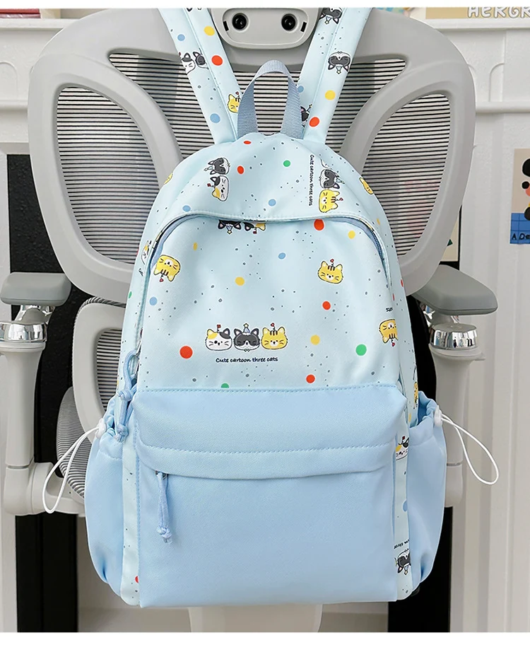Rucksack Skanto mit Zeichentrickfiguren-Print