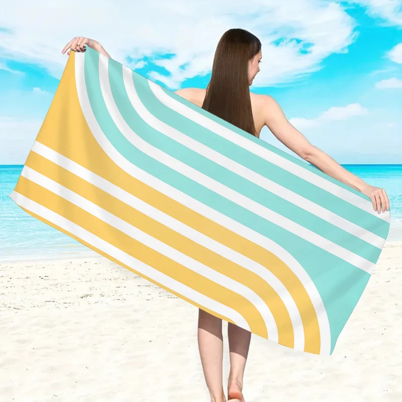 Großes und weiches Strandtuch mit Streifenstruktur Skanto