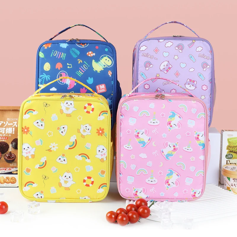 Kinderwagen mit niedlichem Tiermotiv Skanto