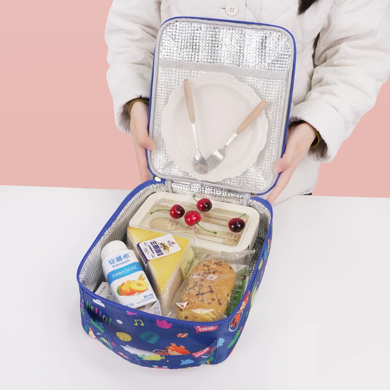 Kinderwagen mit niedlichem Tiermotiv Skanto