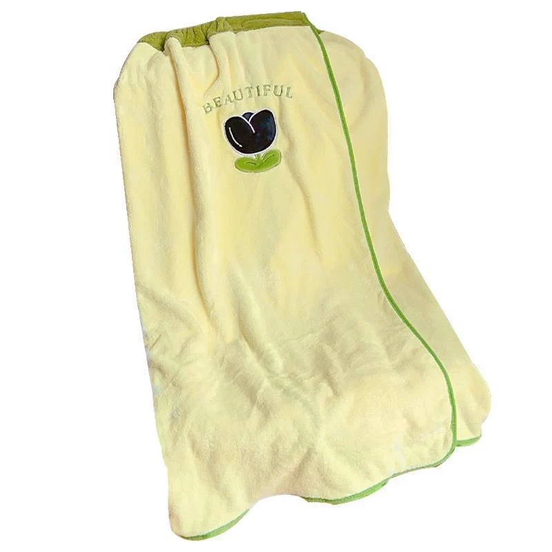 Kuscheldecke mit fröhlichem Pflanzenmotiv Skanto