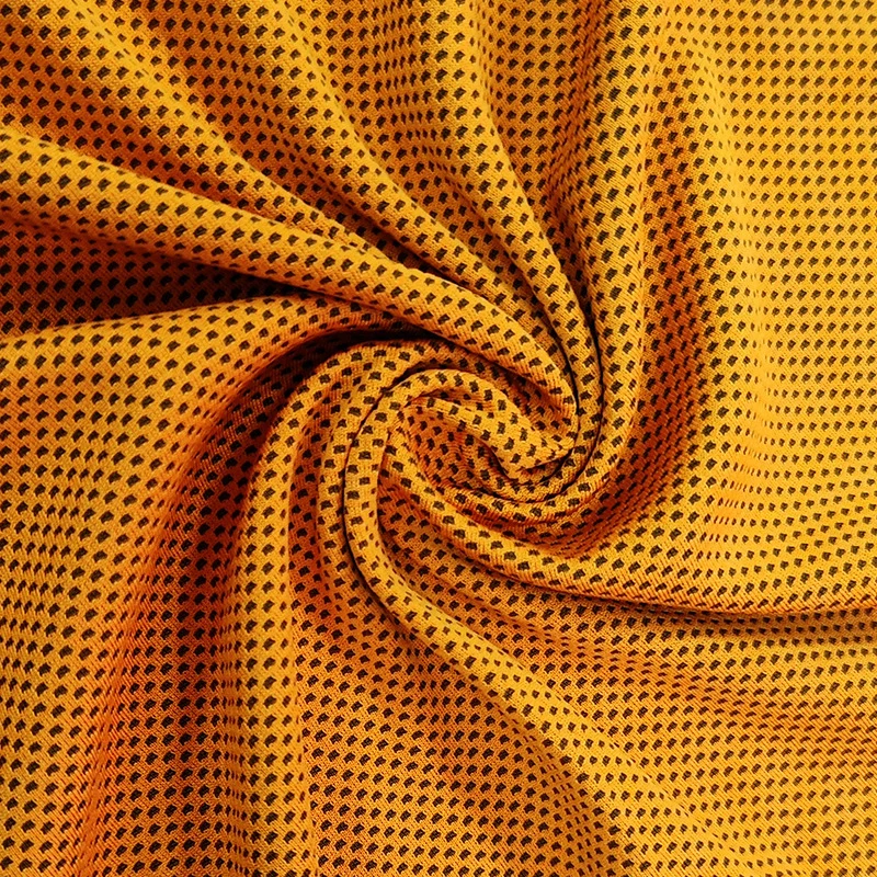 Schnelltrocknendes Sporthandtuch mit atmungsaktivem Mesh-Design Skanto