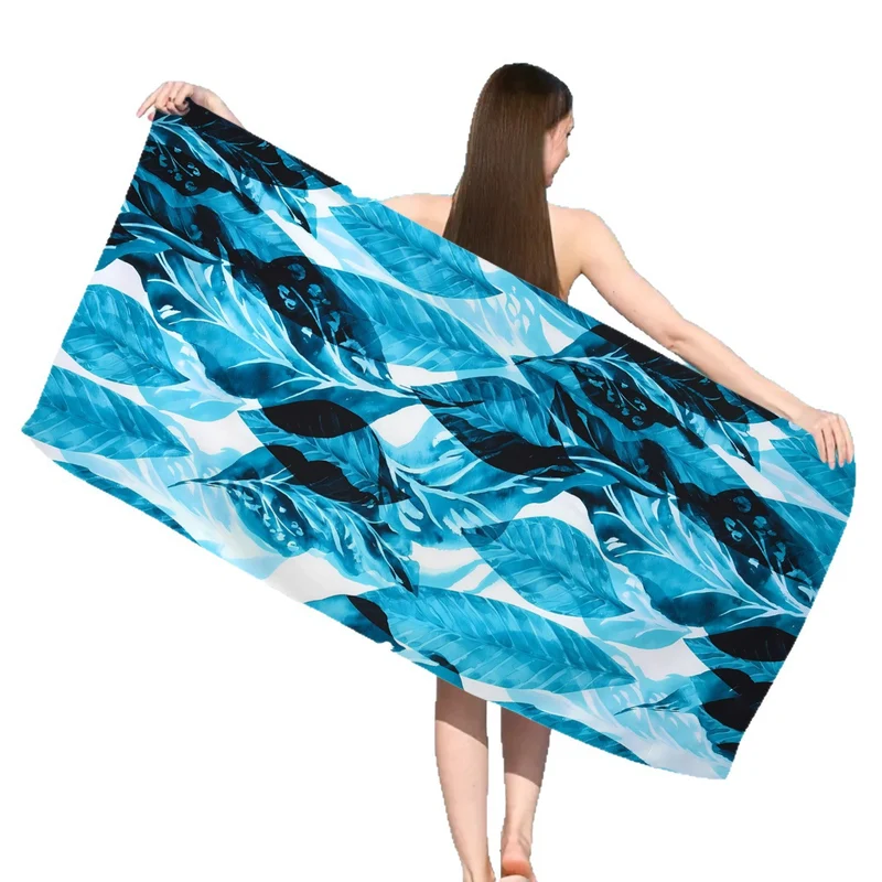 Strandtuch mit floralem Aquarell-Design Skanto