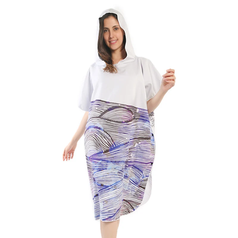 Strandkleid mit Tropenprint Skanto
