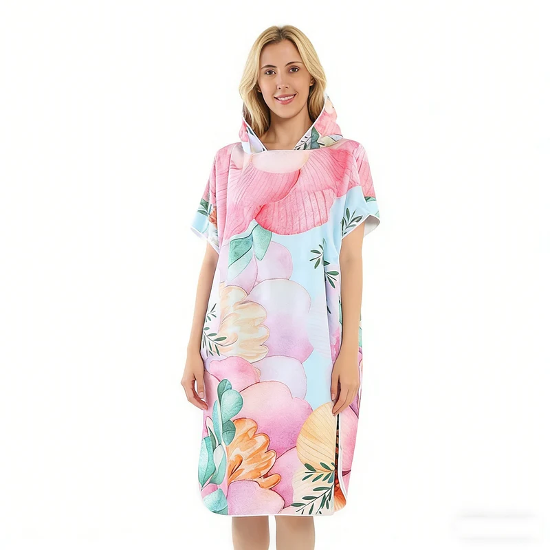 Strandkleid mit Tropenprint Skanto