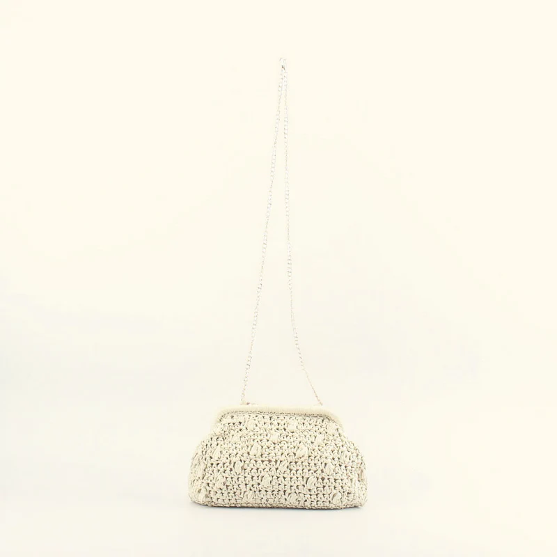 Elegante gehäkelte Handtasche mit feinem Kettenhenkel Skanto