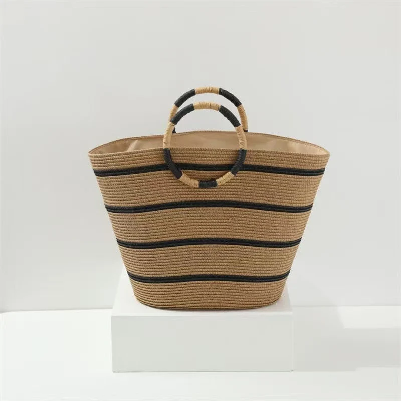 Elegante und geräumige Strandtasche Skanto