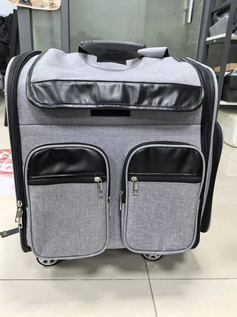 Multifunktionale Reisetasche mit Rollen und Fächern Skanto