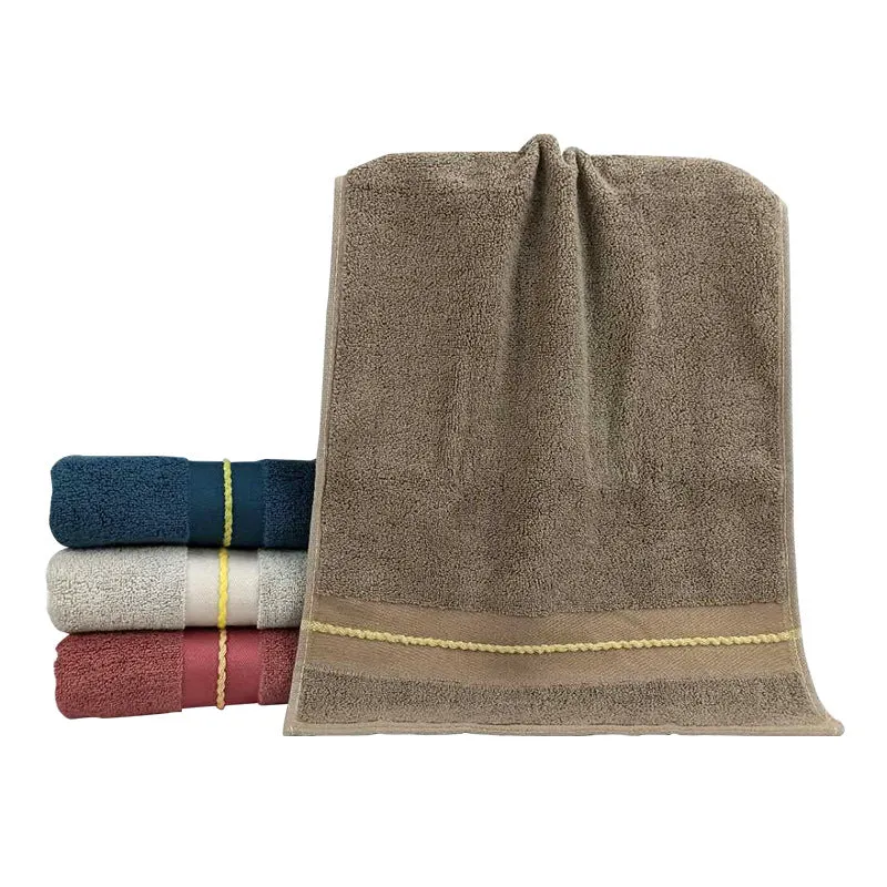 Premium-Frotteehandtuch mit stilvollem Jacquardmuster Skanto