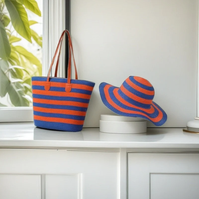 Strandtasche und Sonnenhut Skanto