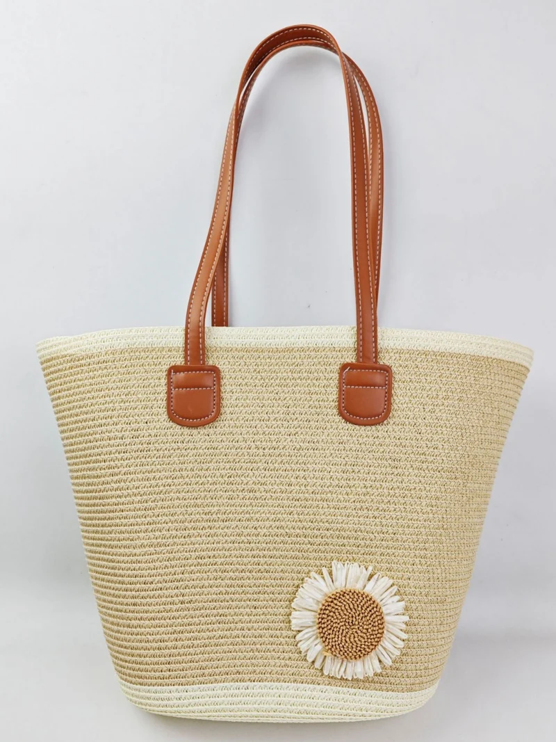 Strandtasche mit Blumenakzenten Skanto