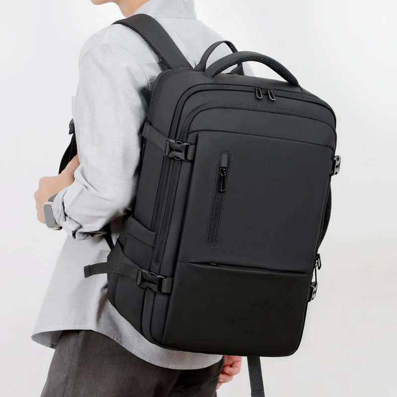 Funktionaler Rucksack mit speziellem Laptopfach und optimaler Stauraumnutzung Skanto