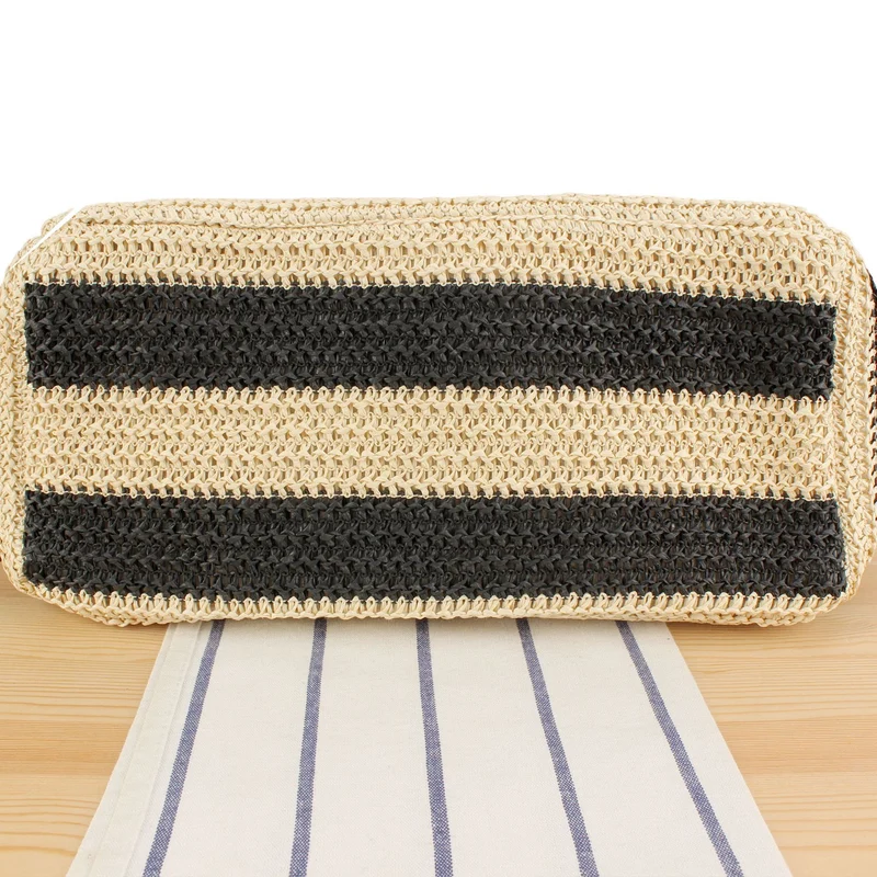 Strohtasche mit eleganten Ledergriffen Skanto