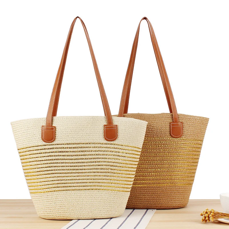Strohtasche im modernen Streifen-Design Skanto