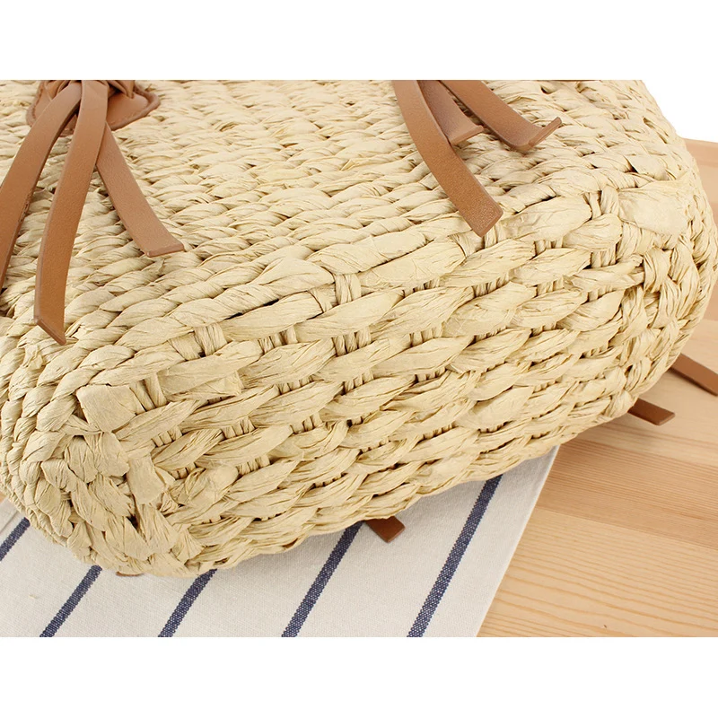 Geflochtene Strandtasche mit Ledergriff Skanto
