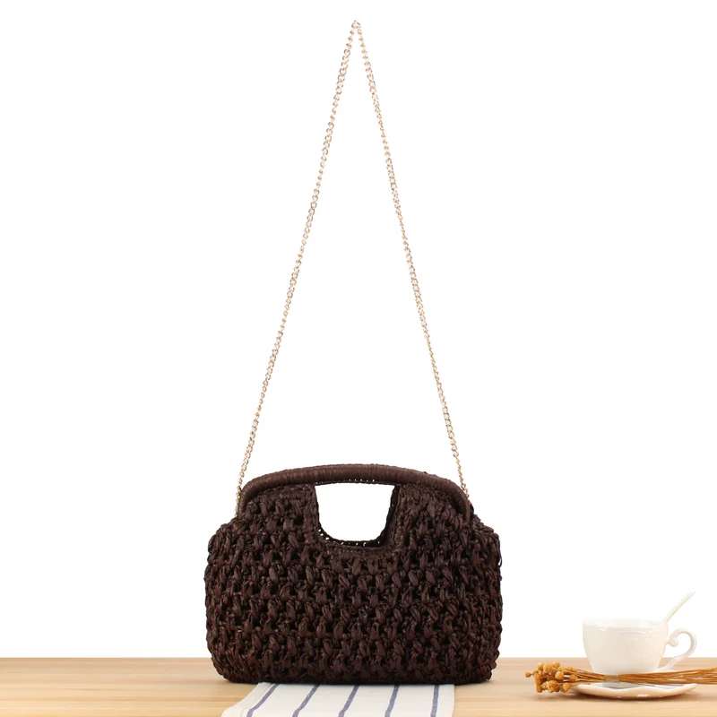Handtasche aus natürlich beschichtetem Flechtmaterial mit elegantem Kettendetail Skanto