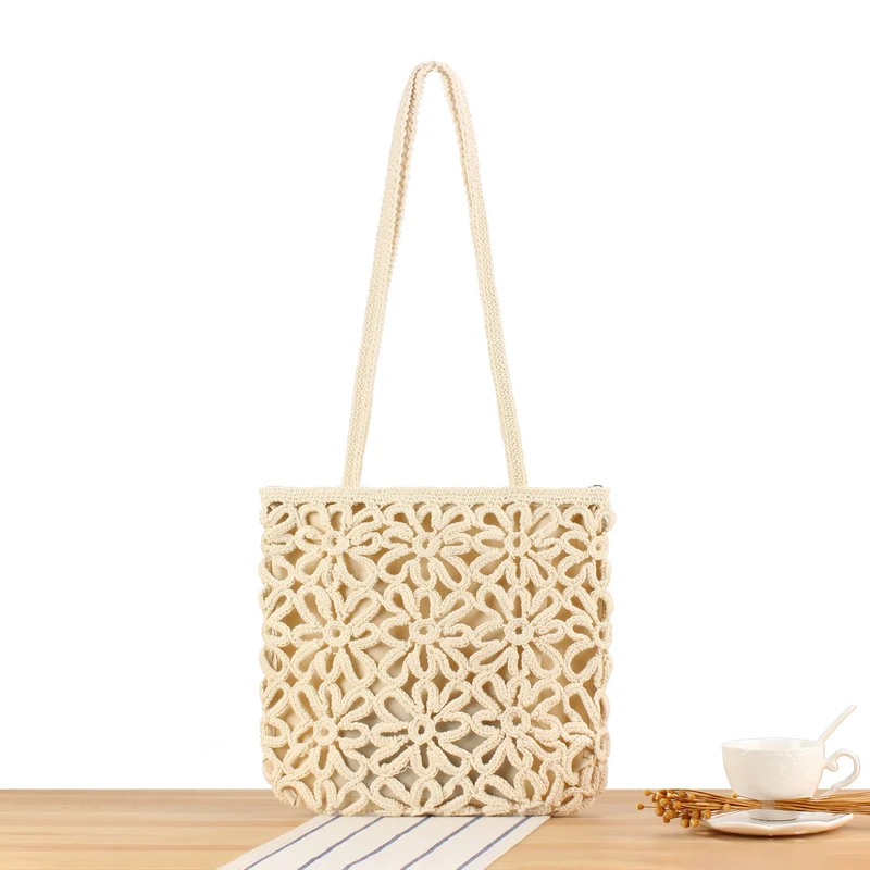 Makramee-Handtasche mit floralen Details Skanto