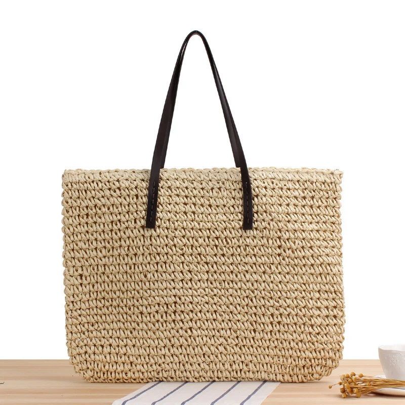 Handtasche aus handgewebtem Naturmaterial mit stabilen Griffen Skanto