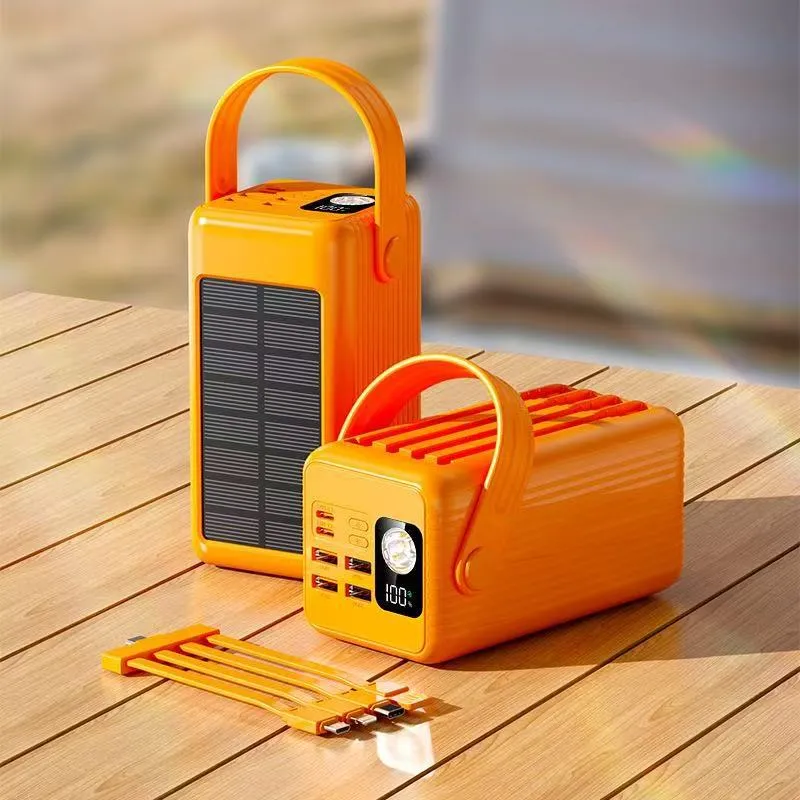 Tragbare Solar Powerbank mit integrierter LED-Lampe und Schnellladefunktion Skanto