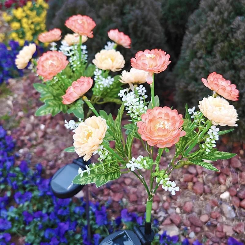Solarbetriebener lebensechter Blumen-Gartenstecker mit Multi-Kopf-LED-Cluster und wasserdichtem Dämmerungssensor