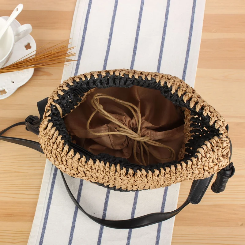 Handtasche aus handgefertigtem Naturfasermix mit modernem Kordelzugverschluss Skanto