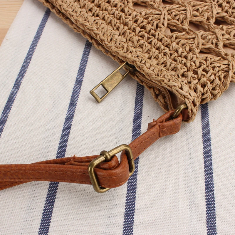 Handtasche mit modernem Flechtmuster Skanto