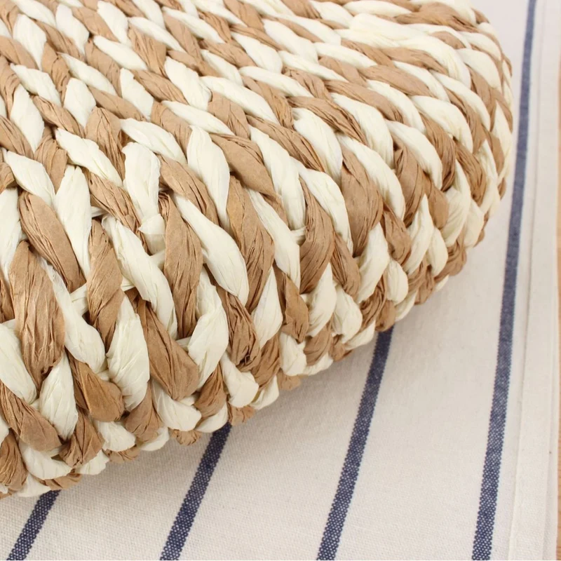 Handtasche aus handgeflochtenen Materialien mit modernem Design Skanto