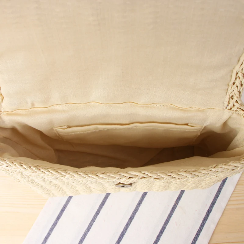 Handtasche aus geflochtenem Naturmaterial mit abnehmbarem Schultergurt Skanto