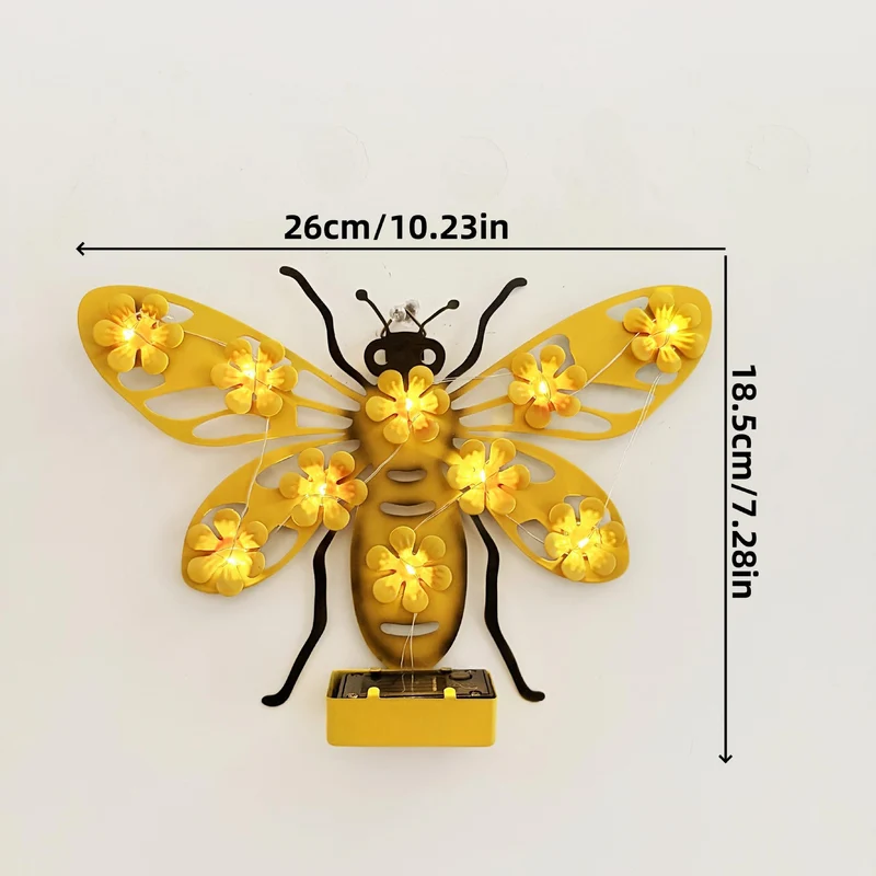 Dekorative Metall-Bienen-Wandleuchte mit integrierter LED-Lichterkette und Solarmodul Skanto