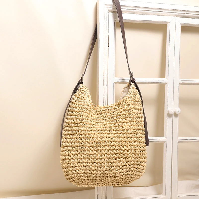 Leichte Handtasche mit breitem Schultergurt Skanto