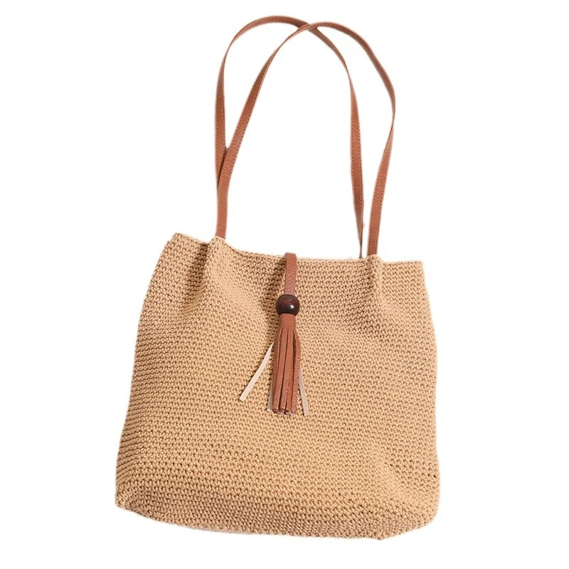 Handgehäkelte Crossover-Tasche mit Lederdetails Skanto