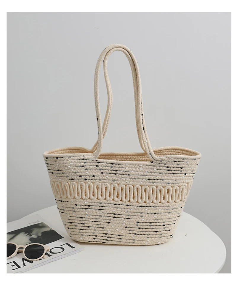 Elegante handgemachte Strandtasche mit feinem Flechtmuster Skanto