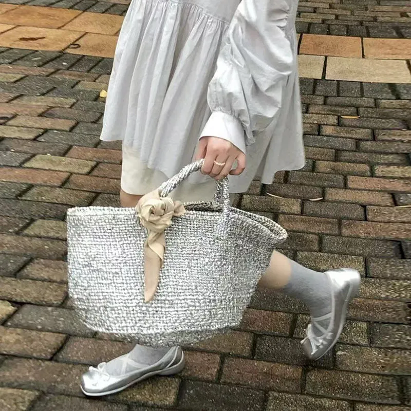 Elegante gewebte Korbtasche mit stabilen Griffen Skanto