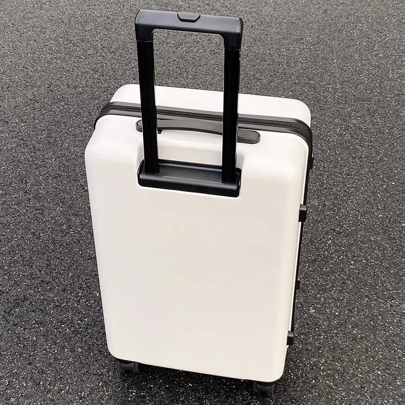 Unisex Ultraleichter Strapazierfähiger Spinner-Koffer Skanto
