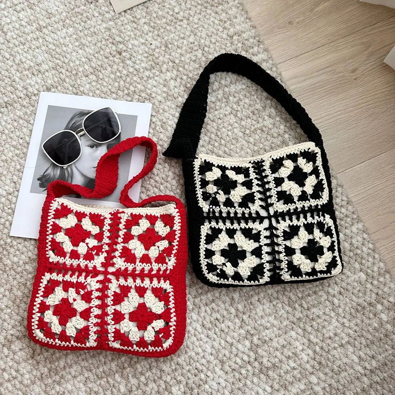 Gehäkelte Crossover-Tasche im Folk-Design Skanto