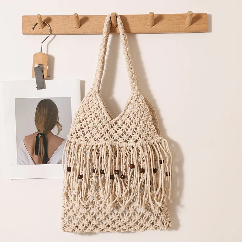Gehäkelte Strandtasche mit Fransen-Details Skanto