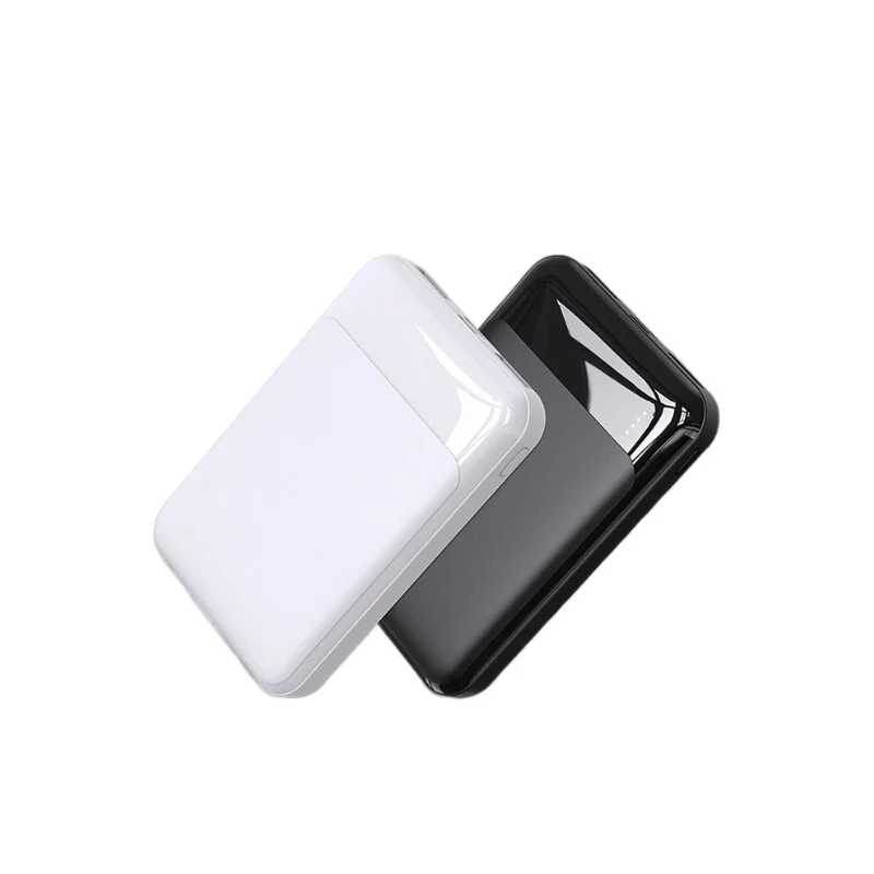Tragbare Powerbank mit integriertem Ladekabel und Schnellladefunktion Skanto