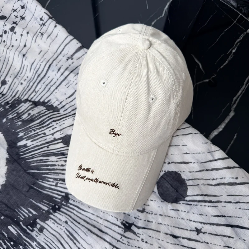 Lässige Distressed-Baumwoll-Baseballkappe für Damen Skanto