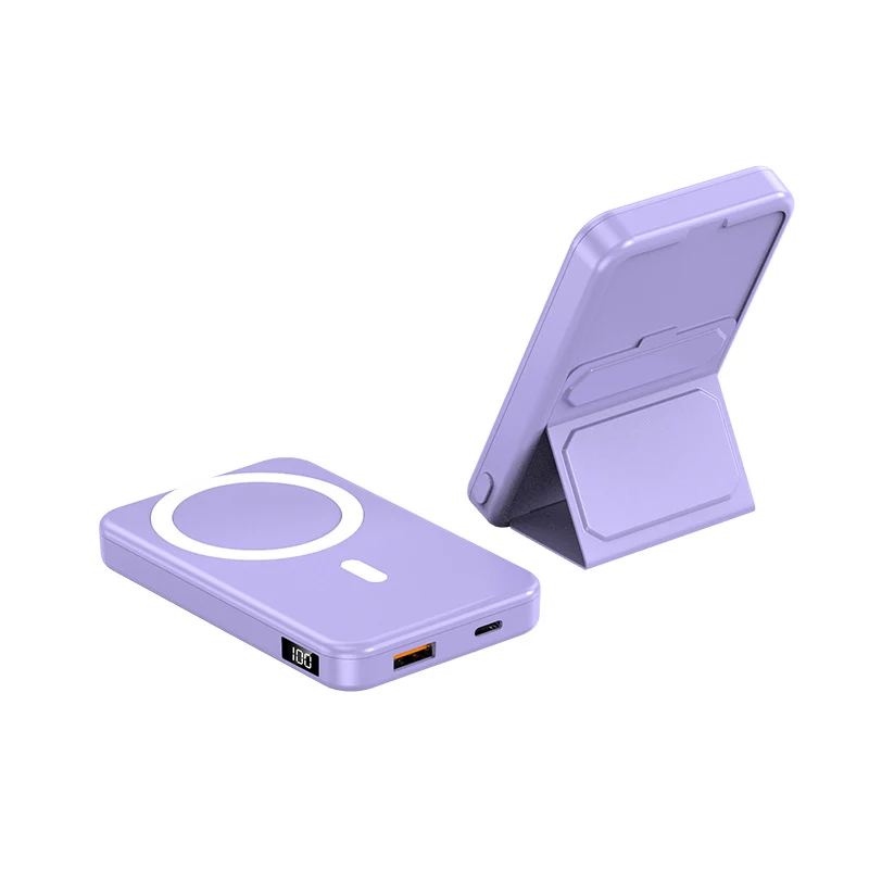 Tragbare Powerbank mit integriertem Ständer und LCD-Anzeige Skanto