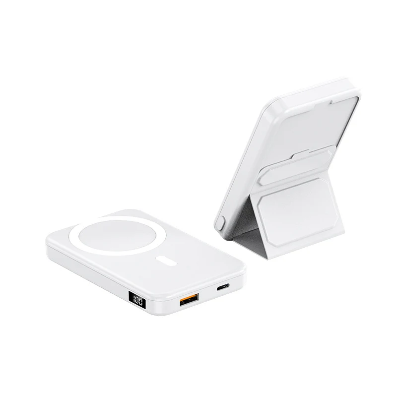 Tragbare Powerbank mit integriertem Ständer und LCD-Anzeige Skanto