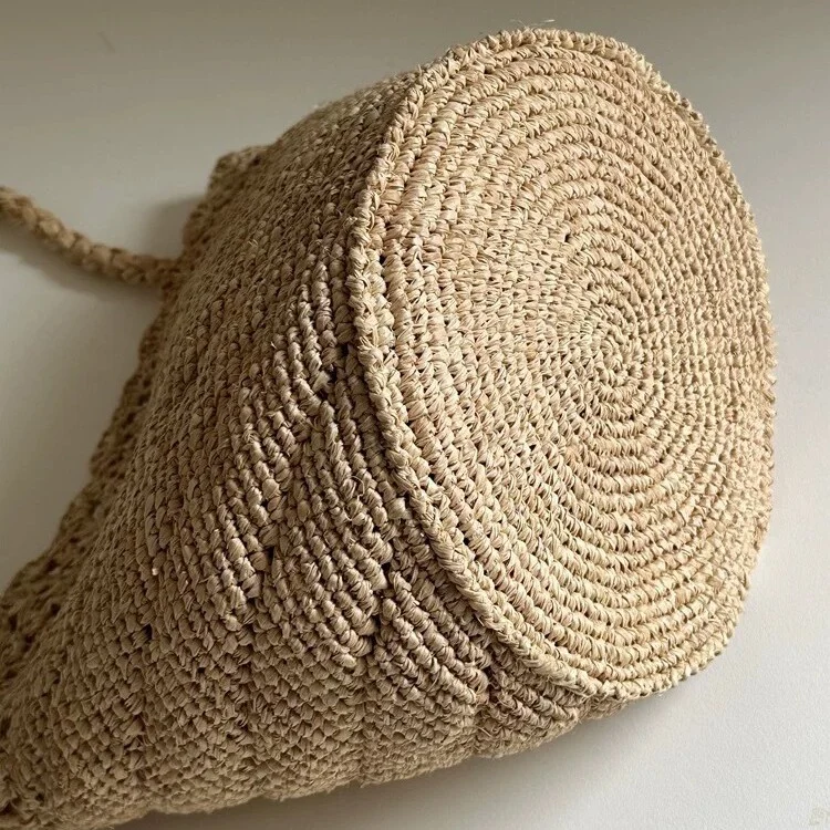 Handgefertigte Makramee-Tasche mit einzigartiger Textur Skanto