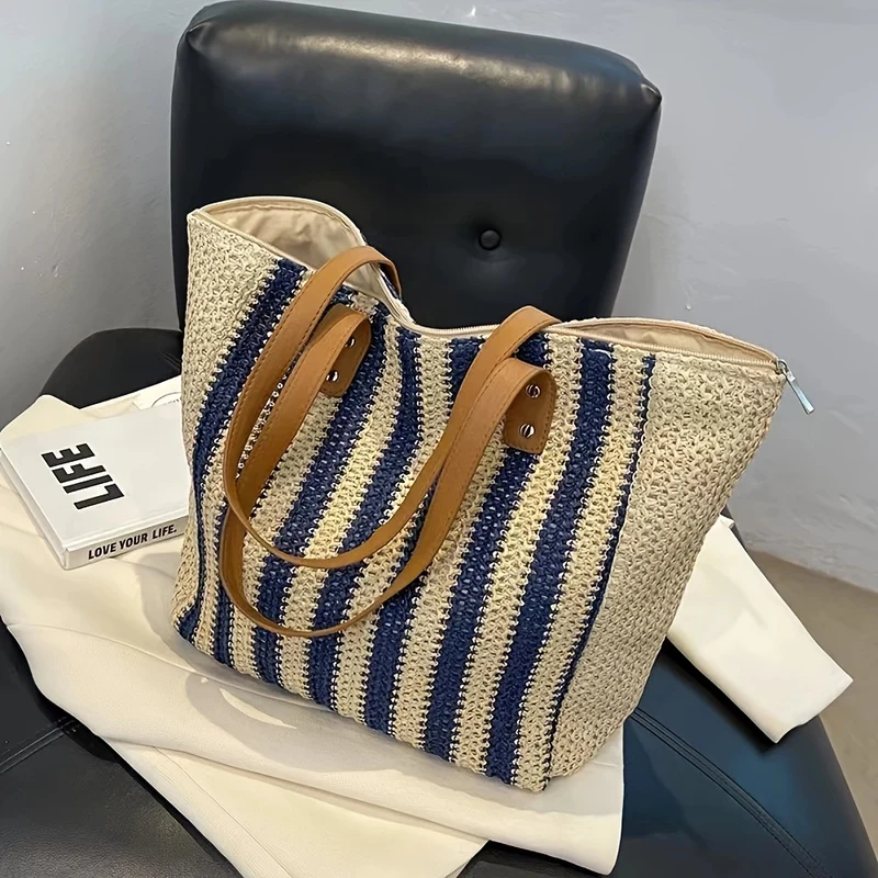 Handgefertigte Strandtasche mit strukturiertem Streifenmuster Skanto