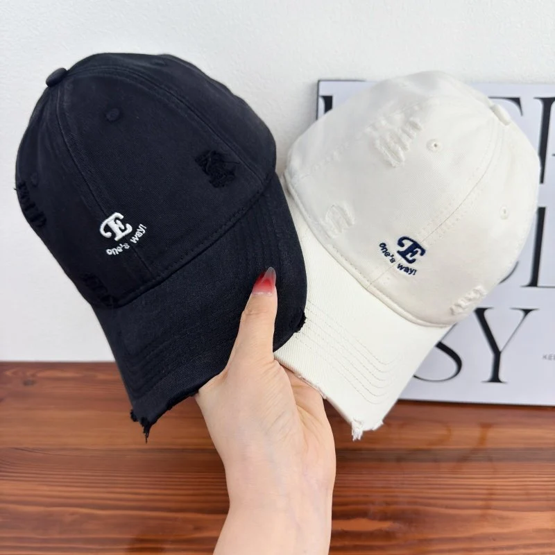 Unisex Distressed Jeans-Caps Skanto