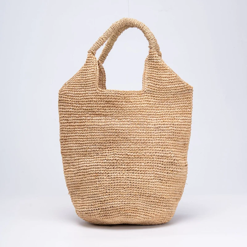 Handgemachte Strohtasche mit modernen Akzenten Skanto