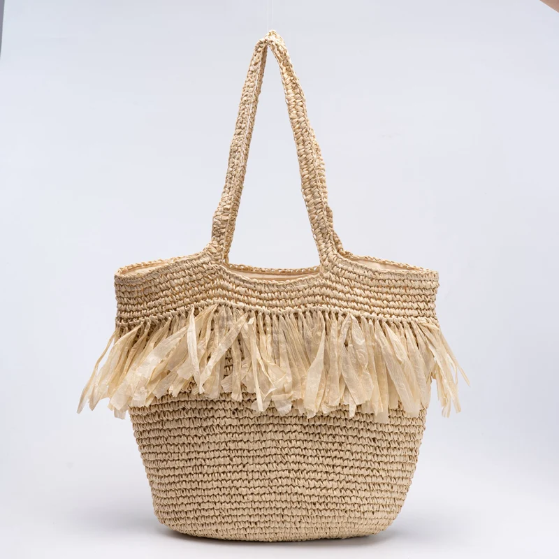 Elegante Strohtasche mit Fransen-Details Skanto
