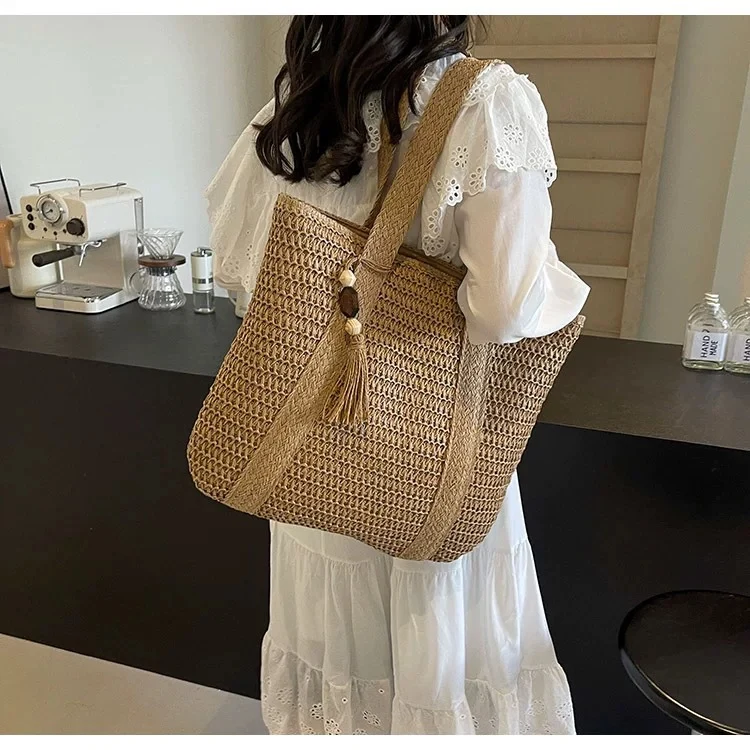 Geräumige Strandtasche mit einzigartigem geflochtenem Design Skanto