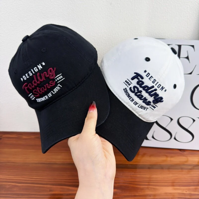 Bestickte Damen-Kappe mit inspirierendem Design Skanto