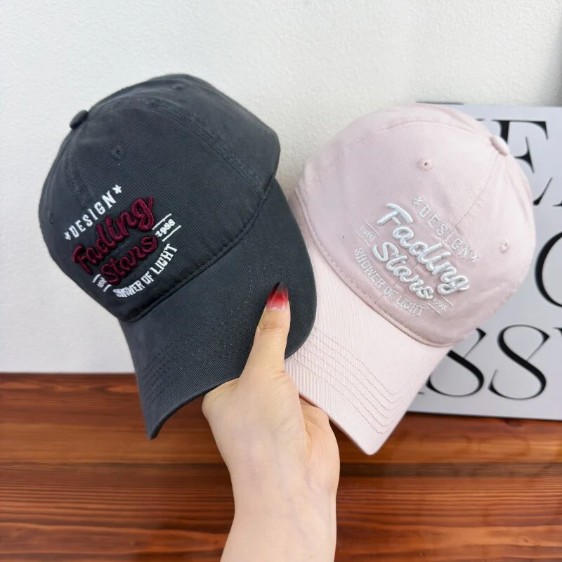 Bestickte Damen-Kappe mit inspirierendem Design Skanto